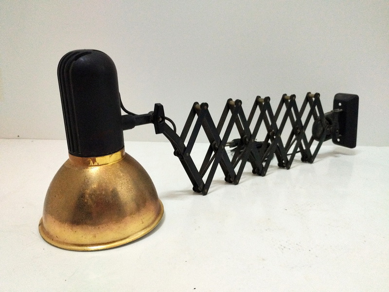 lampara aplique flexo extensible metal e27 18x32-68x13.5 1u